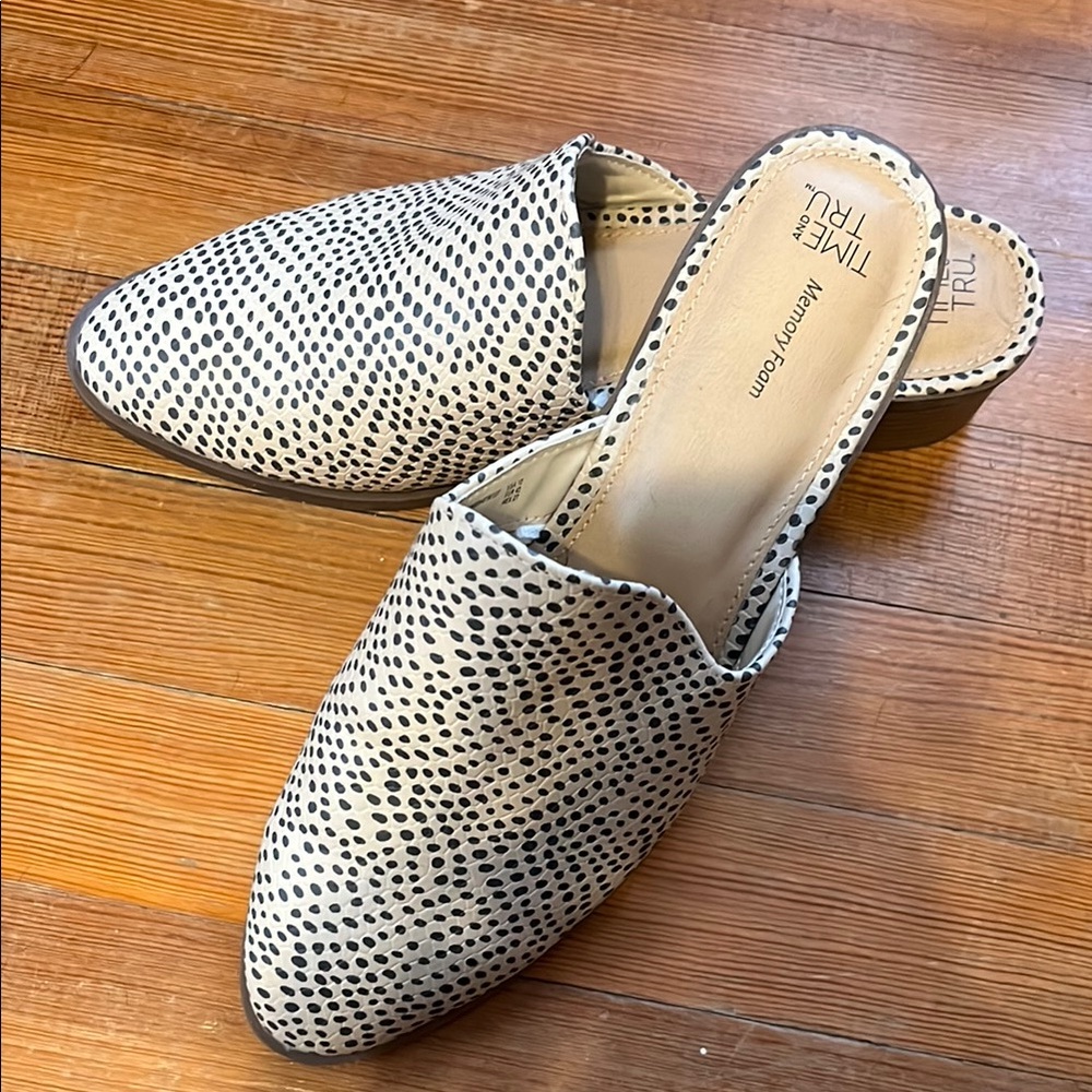 Women's Black and White Mules